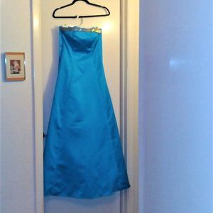 Vintage Beautiful De-Laru Bright Blue Prom/Formal Dress from 2000 - Size 3/4